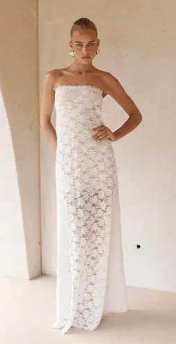 RUNAWAY THE LABEL NWT KINERA Chic White Lace Maxi Dress Size Large
