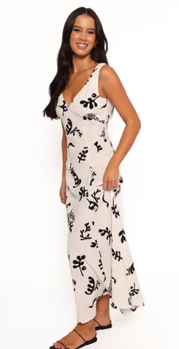 Paper Crane Tulsi Midi Dress - Off White Print - Image 3