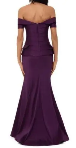 XScape Off the Shoulder Mikado Evening Gown Size 0.