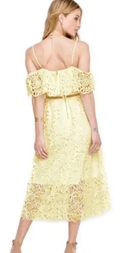 ASTR Yellow Off the Shoulder Lace Dress Size Small Yellow