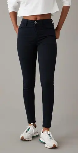 American Eagle High-Waisted Jegging in Black