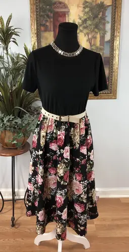 Sundress Floral Women Fit & Flare Dress Small Short Sleeve Pleated