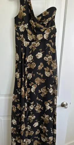 Lulus Black Floral One-Shoulder Maxi Dress