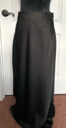 Commense Womens Maxi Skirt Size Medium Black Satin Stretch High Waisted Pull On