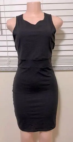Susana Monaco  new without tags woman size Large dress dark gray look at back