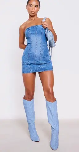 Pretty Little Thing s blue jean dress