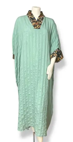 Handmade Kaftan Dress Light Green Kuwait Women Maxi Textured Fabric Pattern Trim
