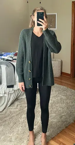 American Eagle Sweater / Cardigan