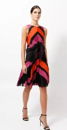 Balenciaga by Nicolas Ghesquière Graphic Knot Flared Dress Fall 2007 Collection