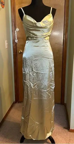 NWOT light green satiny spaghetti strap prom dress side slits lace up back 0