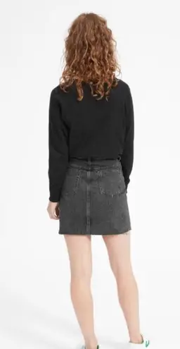 Everlane  Raw Hem The Denim Skirt in Washed Black