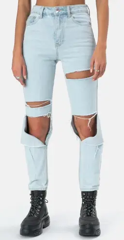 Adika Ripped Jeans