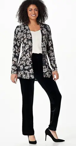 Isaac Mizrahi ✨ Velvet Straight Leg Pants✨