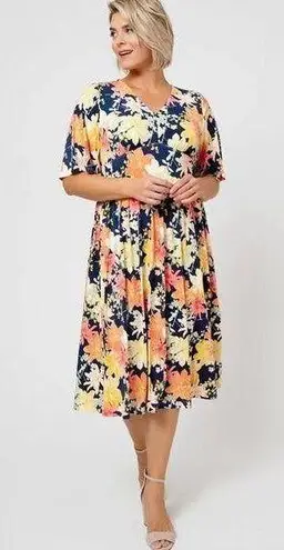 Leota Women's Short Sleeve Zoe Dress in Ginkgo Multi, size 2X