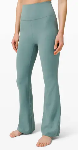 Lululemon groove high rise pant in tidal teal