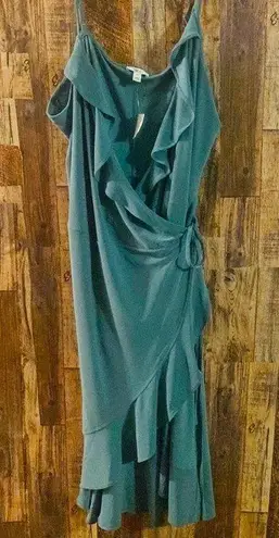 Bar III NWT  Plus Size Ruffled Sleeveless Wrap Midi Dress, green size 3X