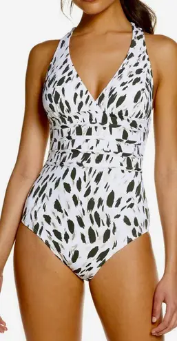 La Blanca Womens One Piece Swimsuit