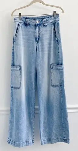 American Eagle Dreamy Drape Super High Rise Cargo Wide Leg Baggy Jeans