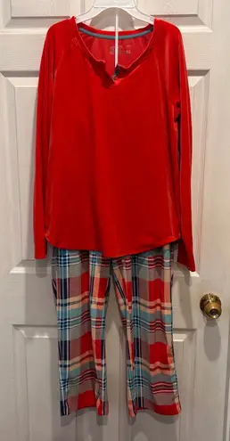 Jockey Women's Red Velvet Long Sleeve Pajama Top Plaid Pants Set Small Holiday