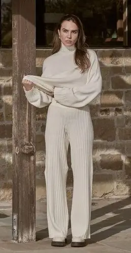 Her The Label Oslo Cream Relaxed Wide Leg Knit Pants Size undefined