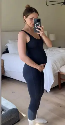 Vuori Halo Essential Jumpsuit in Black XS