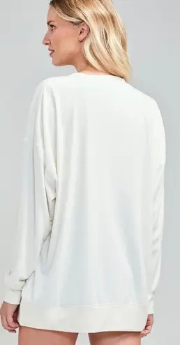 Wildfox NWT  Vanilla Room with a View Long Pullover Sweatshirt - Image 2