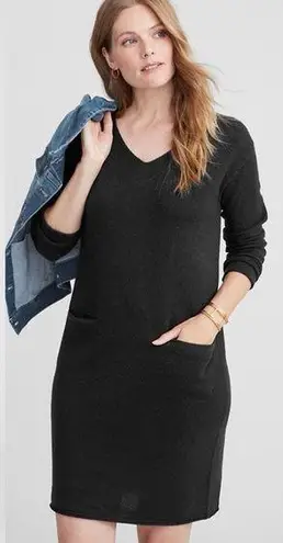 Garnet Hill Easy V-Neck Cashmere Dress in Black