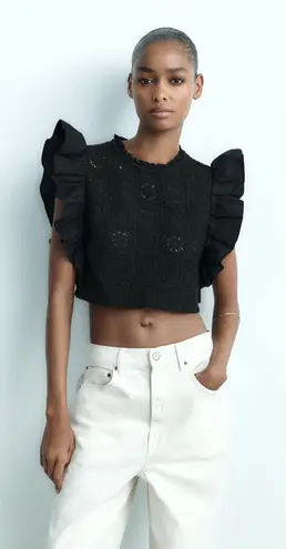 ZARA NWT  RUFFLED SLEEVE CONTRASTING KNIT TOP