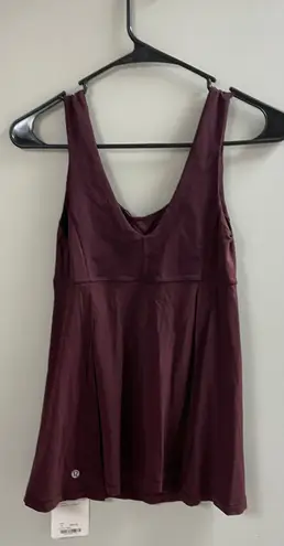 Lululemon Womens Tank Top Wrappers Delight Tank Sz 4 Burgundy New with Tags NWT