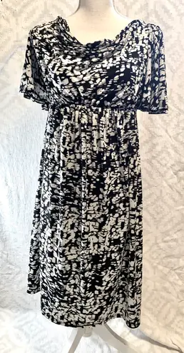 Liz Lange Maternity Maternity Dress