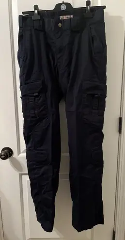5.11  Tactical Women’s Size 12 Long Navy Cargo Pants Work Utility Outdoor