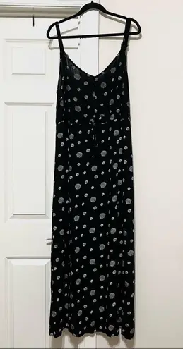 JUNAROSE Black Polka Dot Maxi Size 16