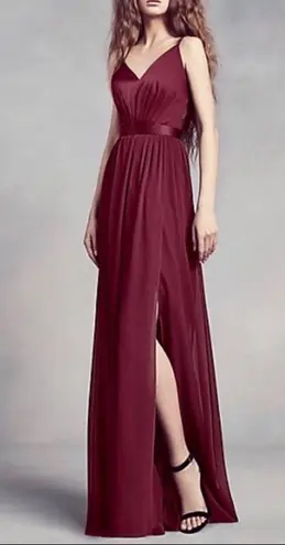 NWT Vera Wang CHARMEUSE + CHIFFON BRIDESMAID DRESS in Wine | Size 2 Red