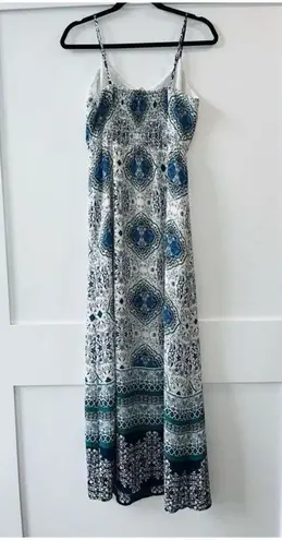 Skies Are Blue Lyna Spaghetti Strap Maxi Dress Size XS Women’s Paisley Floral
