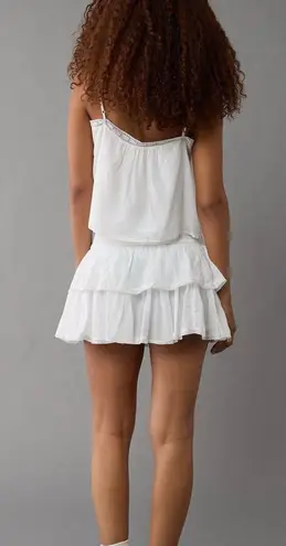 American Eagle Medium White High-Waisted Tiered Mini Skort