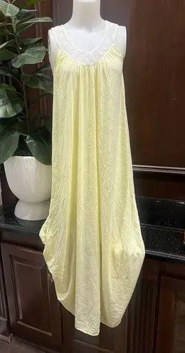 KAYSER Vintage Butter Yellow Full Length Lurelon Nylon Nightgown Silky