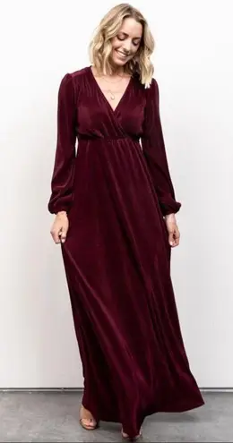 Baltic Born Venus Pleated Maxi Dress in Mulberry size L