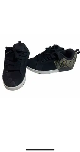 DC Shoes Vintage Dc Sneakers 