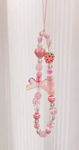 NEW Strawberry Heart Pearl Beaded Phone Lanyard Pink