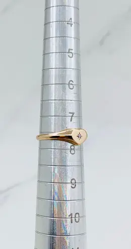 10k solid gold ring heart minimalist ❤️ Ring Size 7.5 ❤️ Rose gold Heart with cubic zirconia ❤️