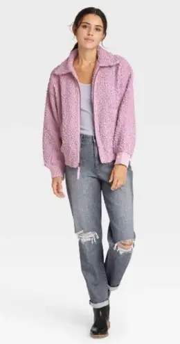 Universal Threads NWT Sherpa bomber jacket in mauve