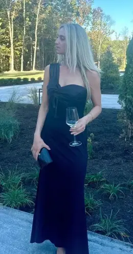 Mac Duggal Black One Shoulder Draped Trumpet Gown