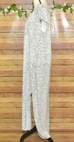 Entro Long Maxi Dress Gray Snakeskin Size M Sleeveless Casual Lounge Summer Beach