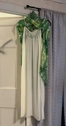 J. McLaughlin  Green kaftan dress size M/L