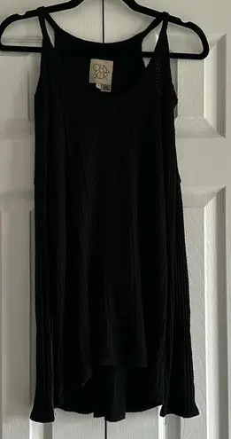 Chaser  Women’s Cold Shoulder Black Thin Sweater