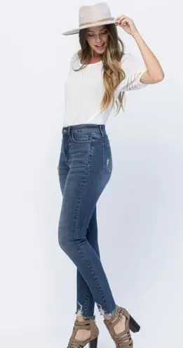 Judy Blue High Rise Skinny Tummy Control Jean with Distressed Hem size 15 / 32