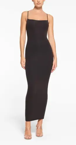 SKIMS NWOT Fits Everybody Long Slip Dress in Onyx, Size Medium
