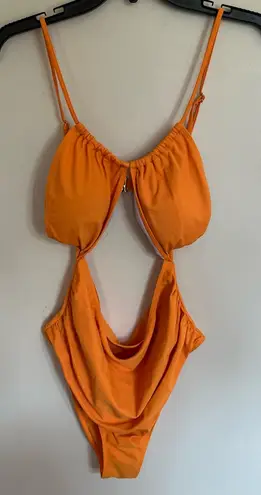 Source Unknown Women’s One Piece Orange Swimsuit Open‎ Abdomen Area Size XL thumbnail 1