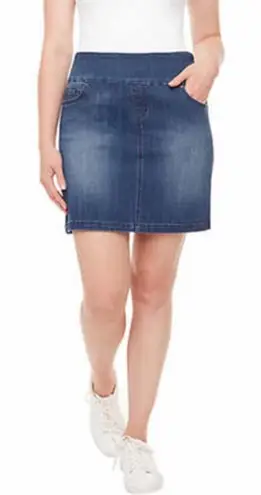 S.C. & Co stretch denim pull on mini skirt skort with tummy control M Blue Size M