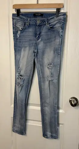 Wax Jean Women's Light Blue Ripped Skinny Jeans